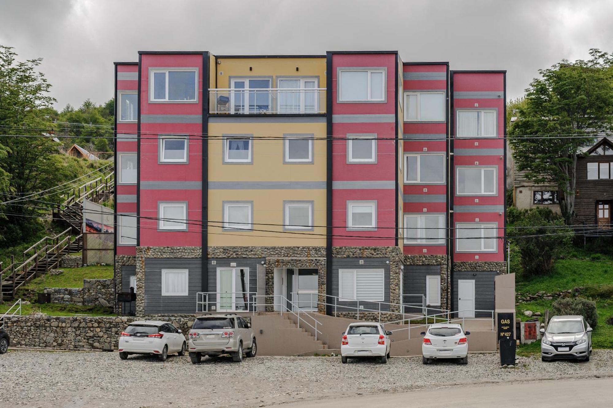 Gray Fox Apartments Las Aljabas Ushuaia Esterno foto